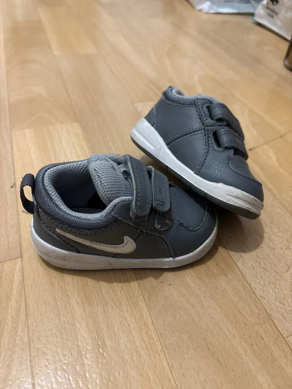 Chaussures - T.19,5