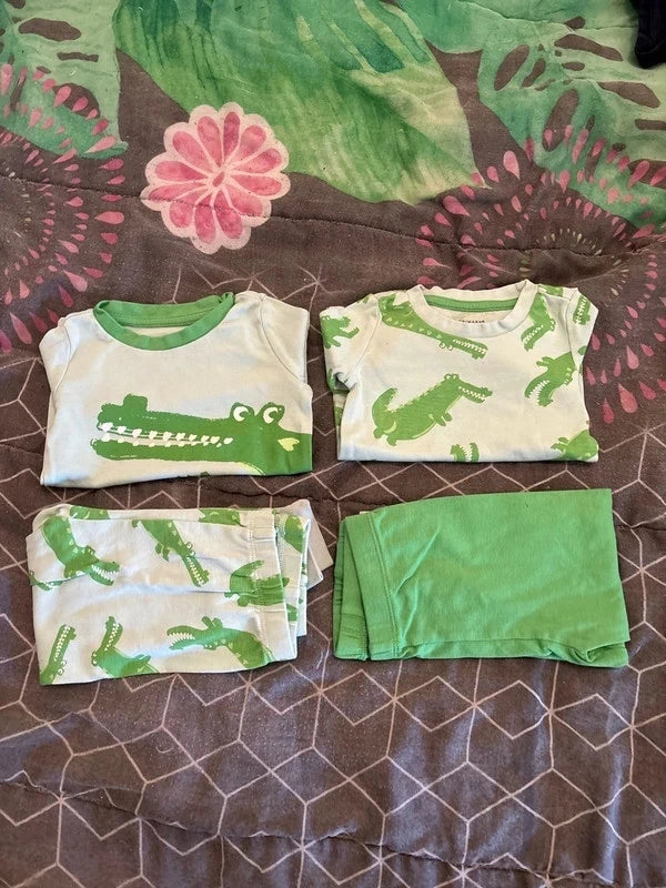 2 pyjamas / 2 pièces - 86 cm